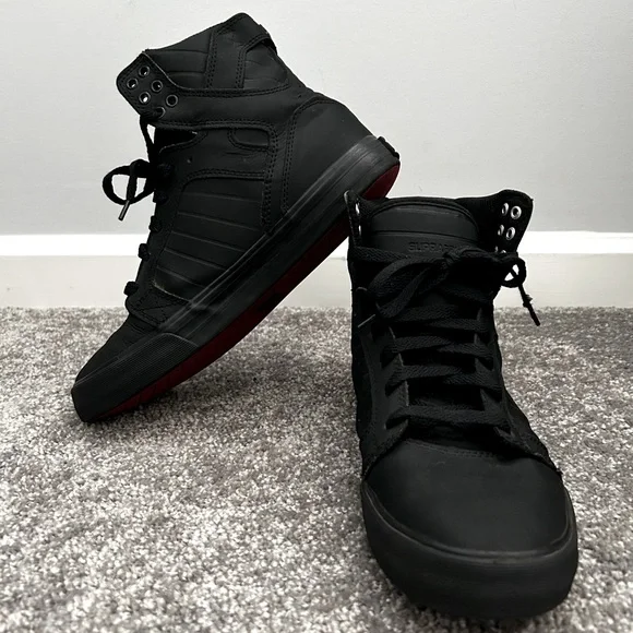 Ankle Boots Supra Skytop Black Red SUPRA Skytop Black/Black (Red Carpet)